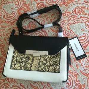 NWT Nine West Strong Angles Crossbody